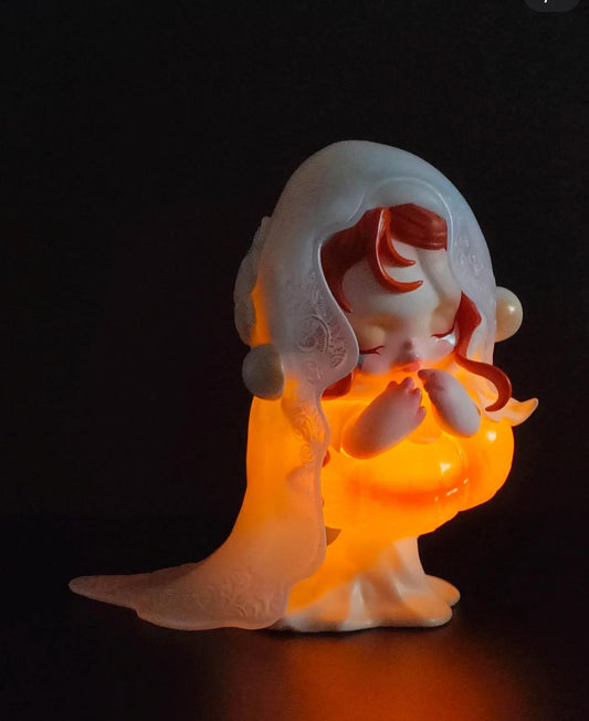 SKULLPANDA Covenant of the White Moon Figure POP MART