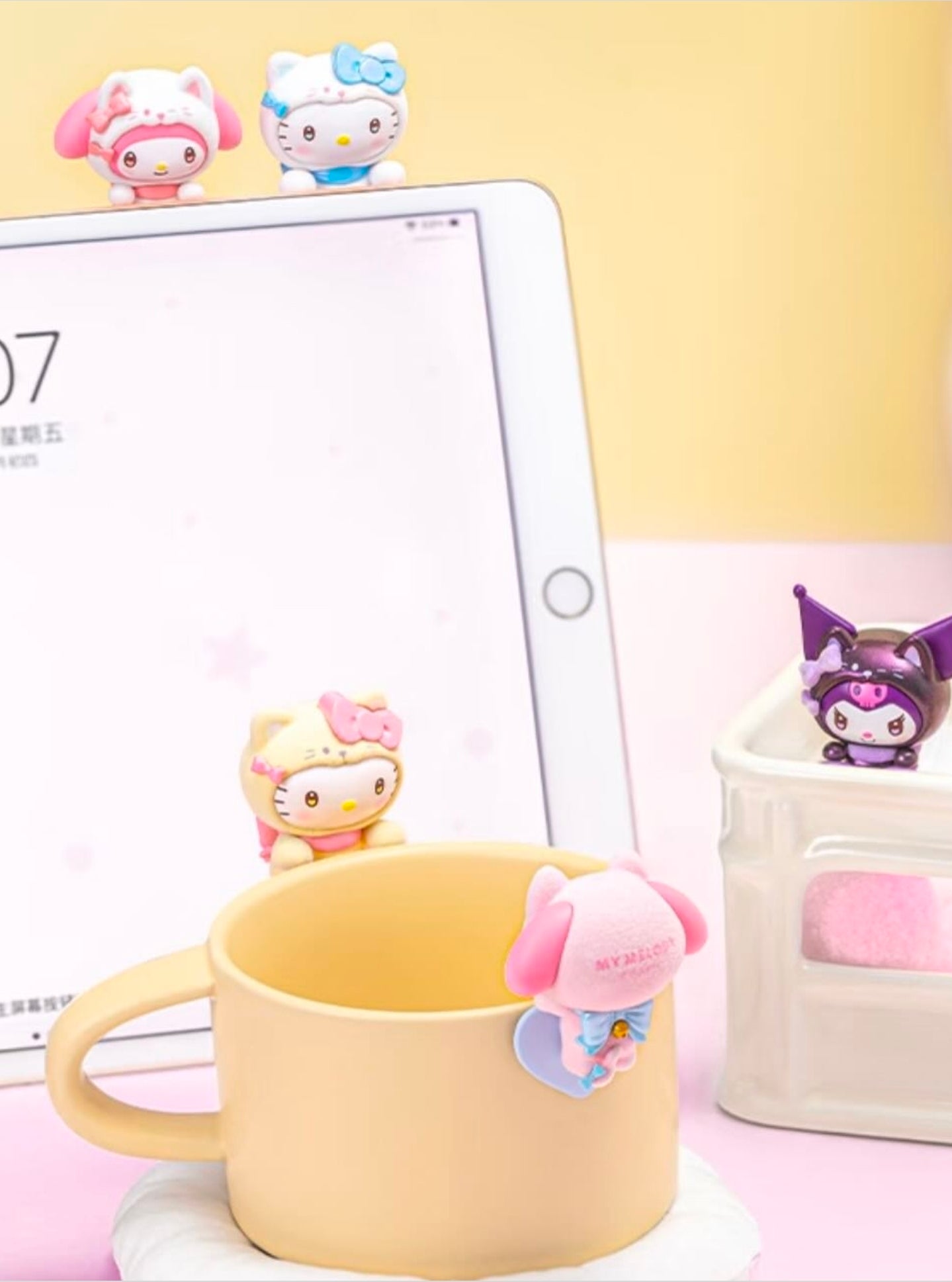 Sanrio Characters Guardian Meow Squad Series Lying Bean Blind Box Single Box